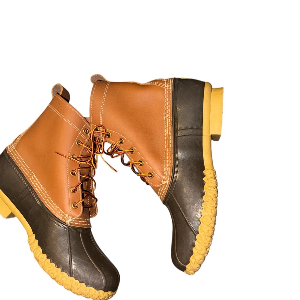 L.L. Bean Men 8” Bean Boots. Size 10M.
